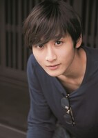 秋本高兵役の小関裕太。