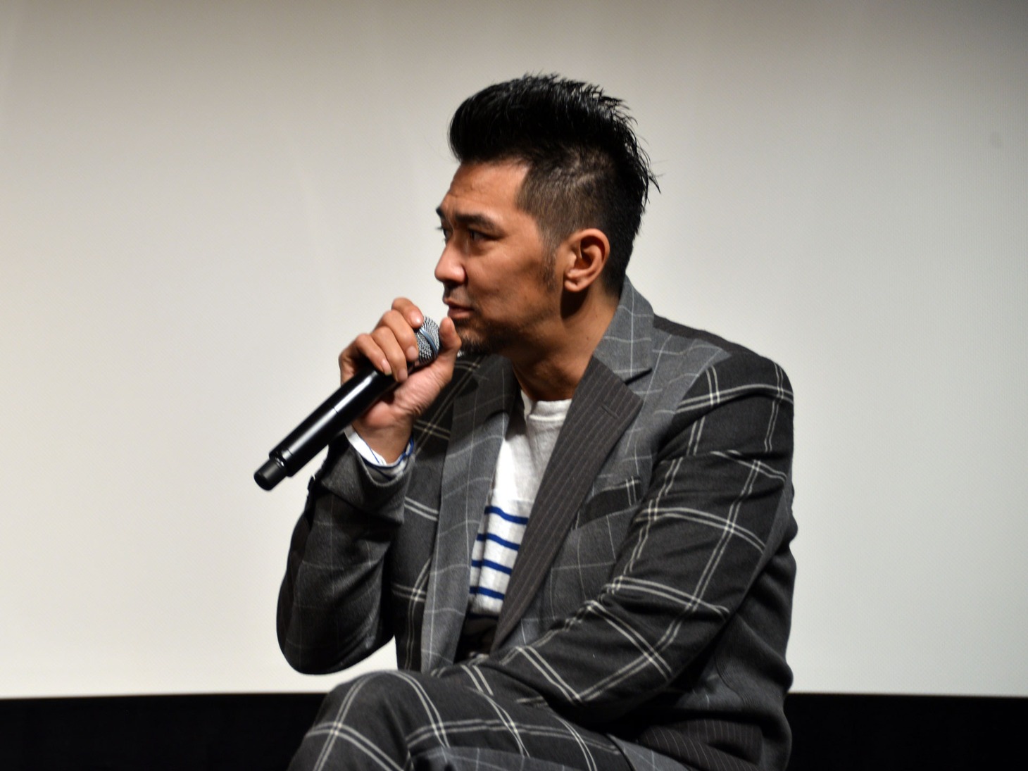 村上淳