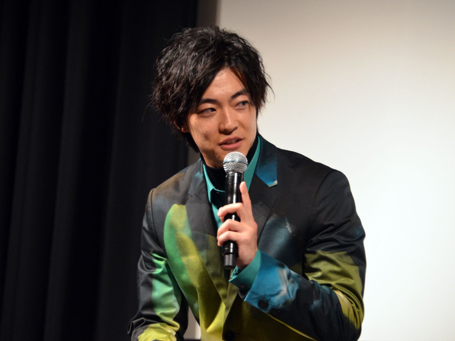 大東駿介