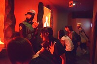 以前開催した「忍戦ツアー」の様子。