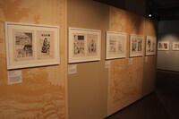 「追悼水木しげる ゲゲゲの人生展」会場内の様子。