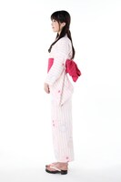 「木之本桜モデル浴衣」の着用例。