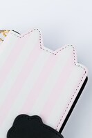 「ラ・ベルシャ モデル iPhoneケース」