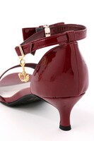 「シェリーフルールモデル サンダル」