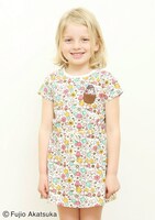 キッズワンピ「アッコちゃん フラワー」着用画像