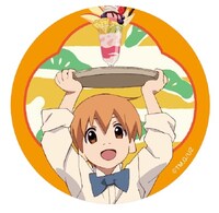 フードメニュー限定のノベルティとなる「カフェ記念キャラバッジ」の1種。