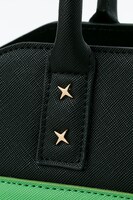 Jupiterモデルのバッグ。