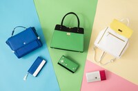 「アイドルマスター SideM」のコラボバッグと長財布。