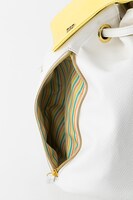 Ｗモデルのリュック。