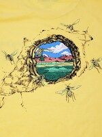 「死刑執行中脱獄進行中/OUTSIDE Yellow」プリント部分