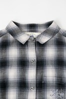 勝生勇利モデルのロングチェックシャツ。