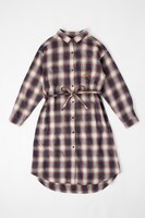 ユーリ・プリセツキーモデルのロングチェックシャツ。