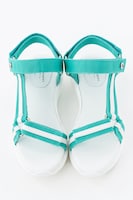 青葉城西高校モデルのスポーツサンダル。