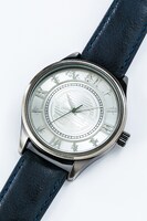 那須与一モデルの腕時計。