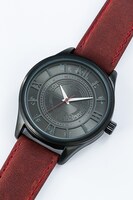 島津豊久モデルの腕時計。