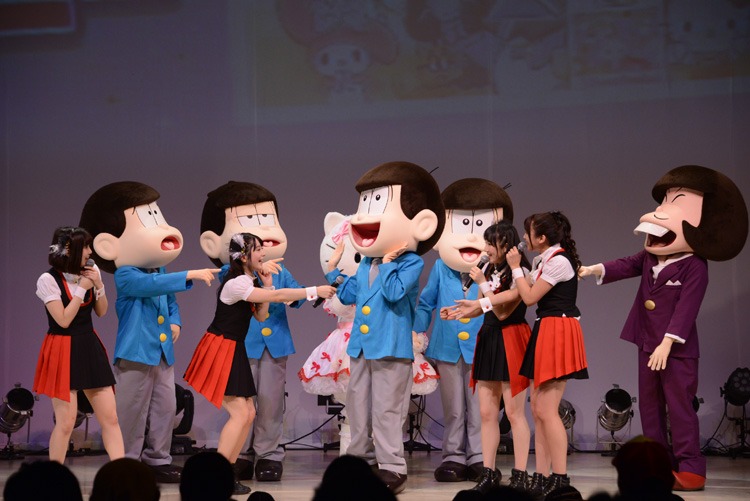A応Pのセンターに立つ十四松。