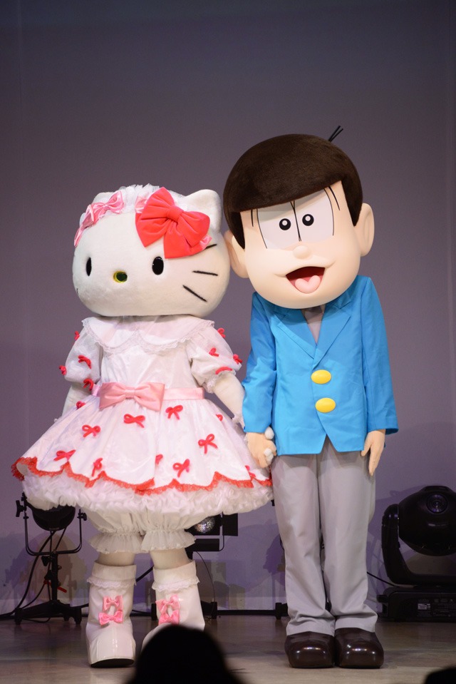 左からキティちゃん、トド松。