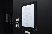 完成原稿と原画が並べて展示されている。