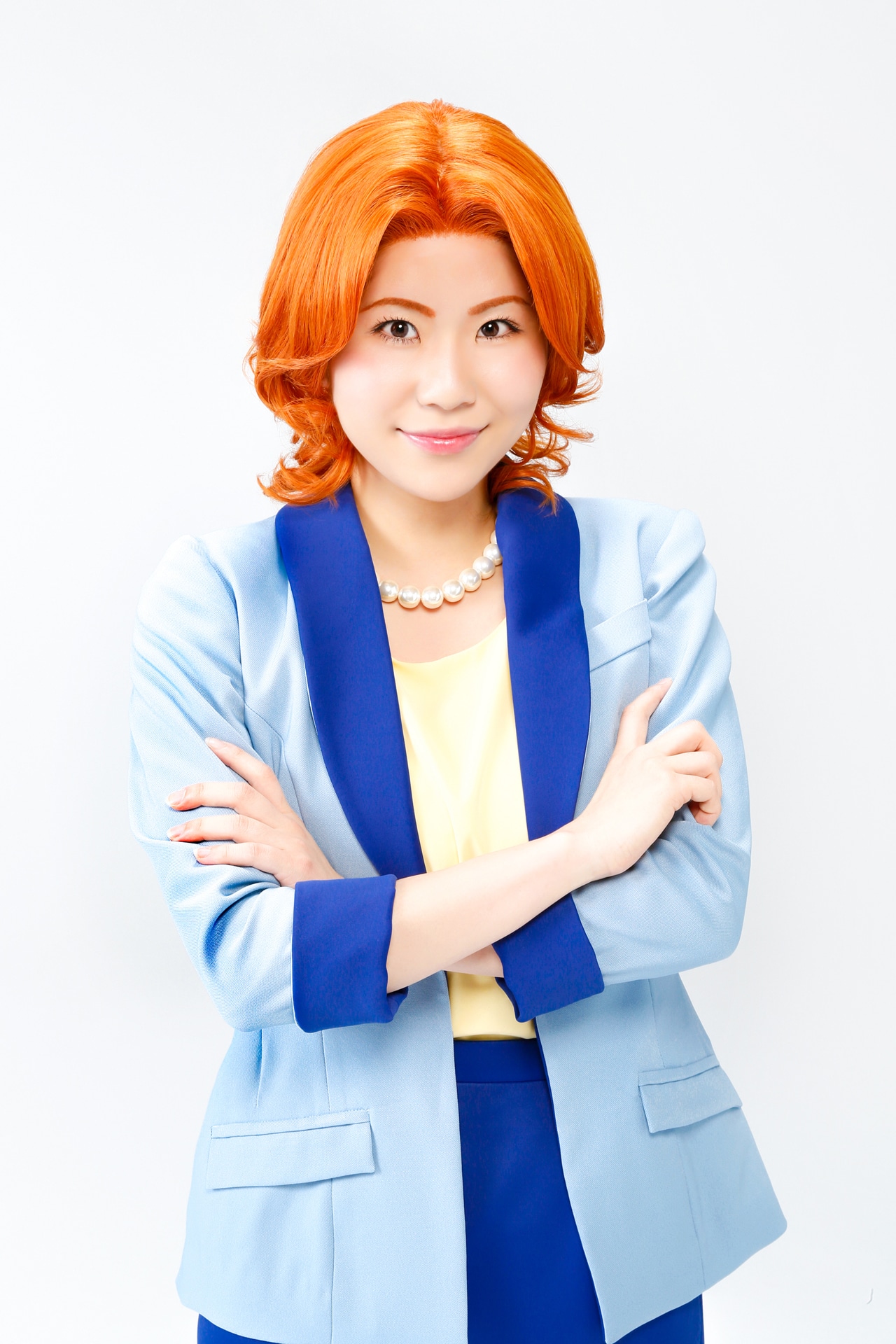 奈良岡にこ扮する伊狩増代。