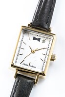 平和島静雄モデルの腕時計。