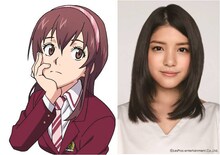 深見真理と声を演じる川島海荷。