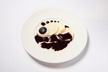 「月山の目玉ムース」(c)石田スイ／集英社