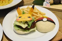 「ピカチュウ、キミにきめた！モンスターボールに入ってよバーガー」