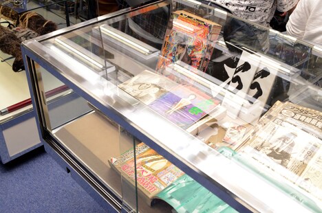 会場に展示された、連載初期のアフタヌーン。