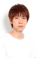 安里勇哉演じる寒咲通司。