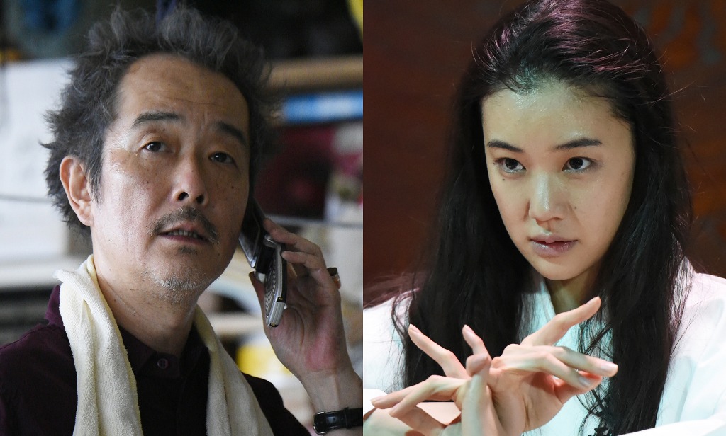 左からリリー・フランキー演じる南、蒼井優演じる河合節子。