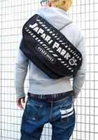 「ジャパリパーク メッセンジャーバッグ」使用イメージ