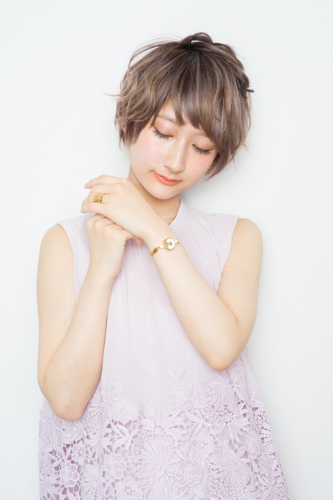 蜂須賀虎徹モデルの着用例。
