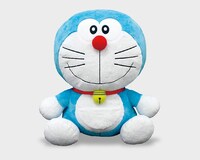 3名にプレゼントされる「ドラえもんぬいぐるみ（L）」。