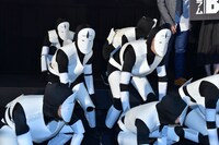 わらわらと集まってくる駆除系。