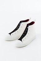 「遊☆戯☆王デュエルモンスターズ」スニーカー（海馬瀬人モデル）