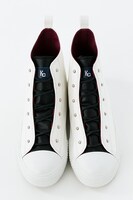 「遊☆戯☆王デュエルモンスターズ」スニーカー（海馬瀬人モデル）