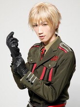 廣瀬大介扮するイギリス。