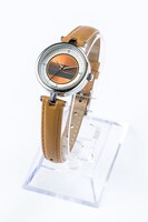 天竺工科高校の腕時計。