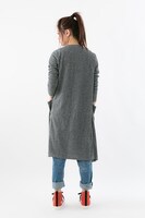 神奈川高校スニーカー着用例