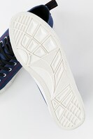 嶺蔭学園高校スニーカー