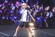 「コンサート Dream Live 2017」初日公演より、阿久津仁愛扮する越前リョーマ。