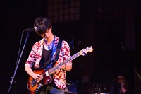 実写映画「逆光の頃」より