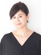 森川良枝役を演じる朝加真由美。
