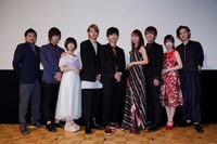 「トモダチゲーム 劇場版」初日舞台挨拶の様子。