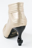 蜂須賀虎徹モデル