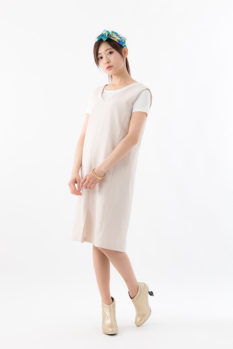 蜂須賀虎徹モデルの着用例。