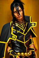 百地鈴太郎に扮する林田航平。