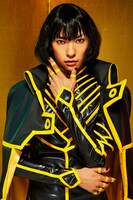 百地亜瑚に扮する釣本南。