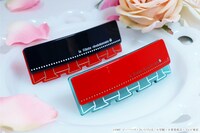 ウテナとアンシーをモチーフにしたバレッタ。