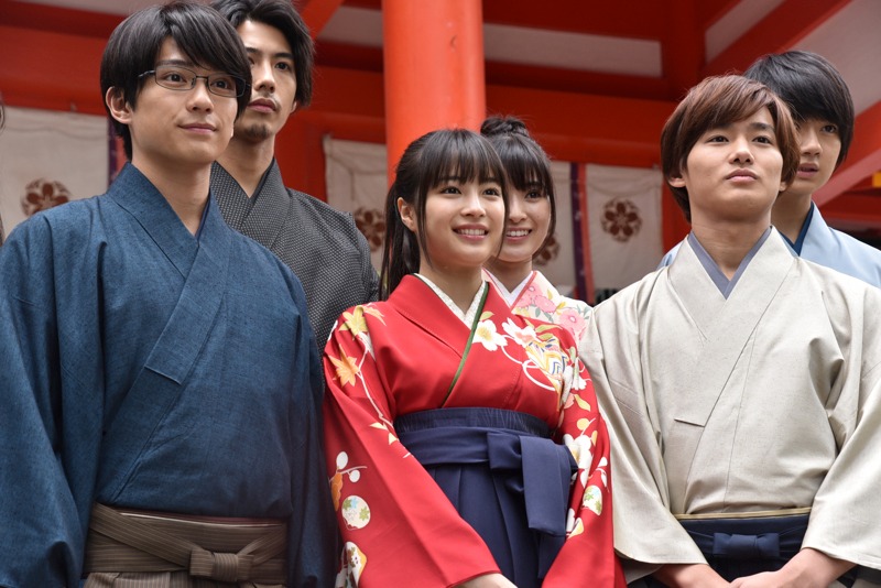 新田真剣佑、広瀬すず、野村周平。